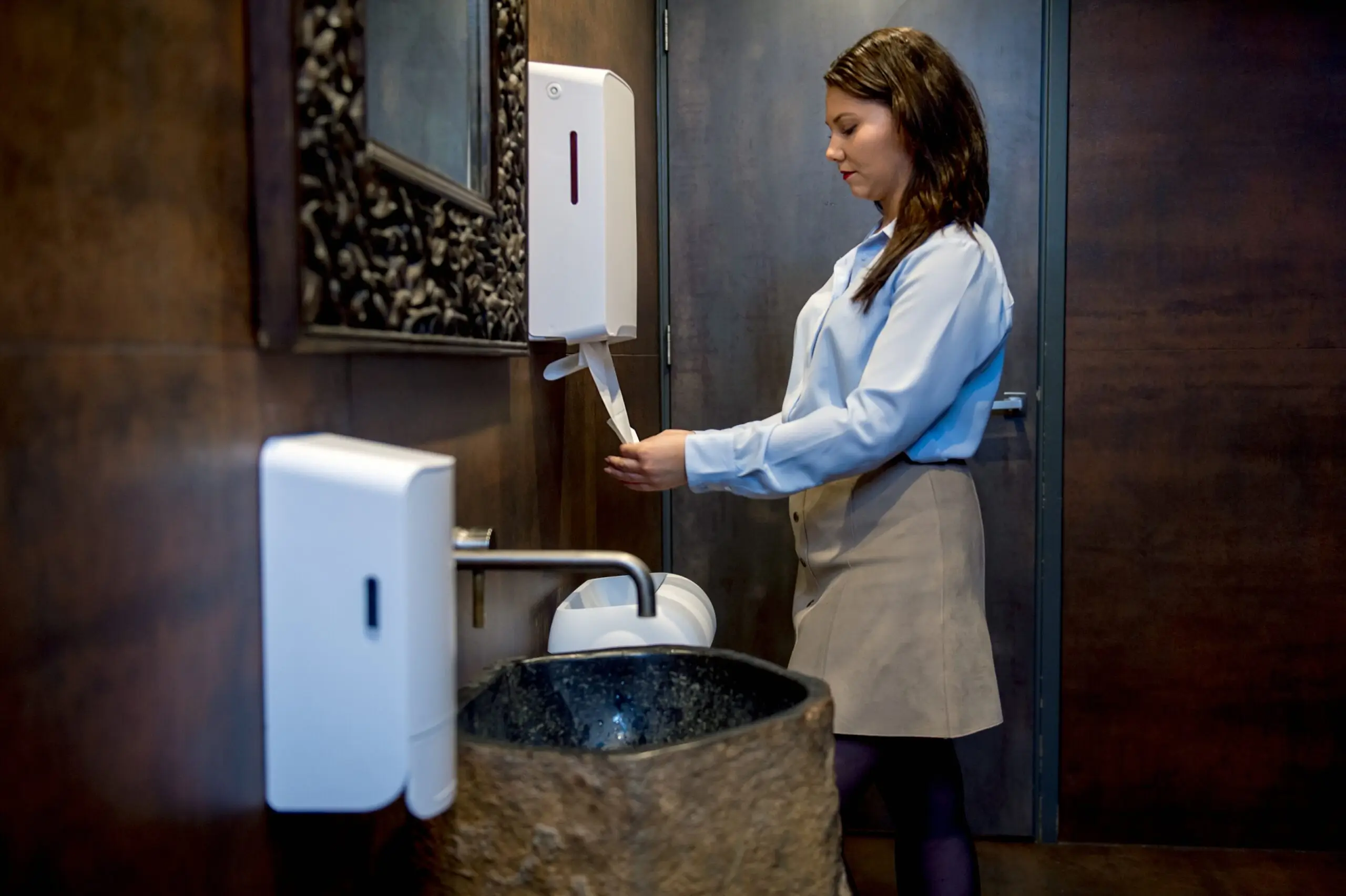 QuartzLine handdoekdispenser | Multifold, C-fold - White Quartz - Afbeelding 3